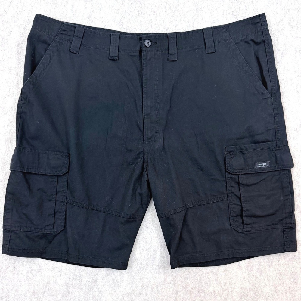 Wrangler Relaxed Fit Cargo Shorts Mens 48 Black Cotton Stretch Utility Rugged